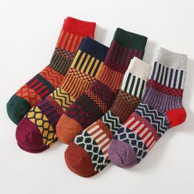 5Pairs Lot Winter Thickened Warm Woolen Socks Women's Striped Retro Wool New Year Christmas Gift Grils Socks TJ3140 (Color: 2, size: One Size)